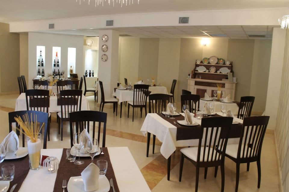 Hotel Agri Resort "Agora" Castelluccio dei Sauri Exteriör bild